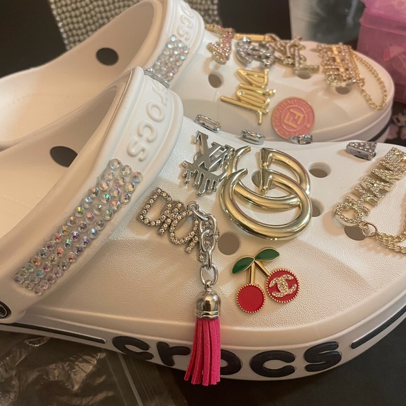 Custom design Crocs - Picture 14 of 16